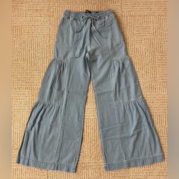 NWT Free People Levi’s Made & Crafted Moroccan Jogger Denim Pant Leisure Wash - Picture 9 of 16